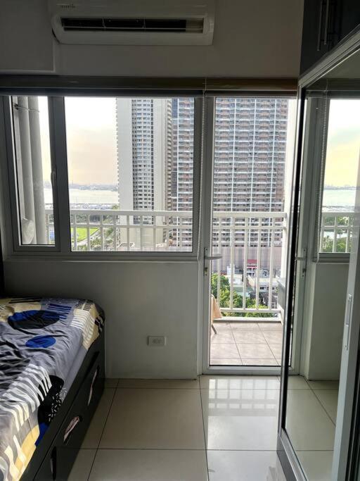 מנילה Casa Cintores Condo Near Picc With Free Parking מראה חיצוני תמונה