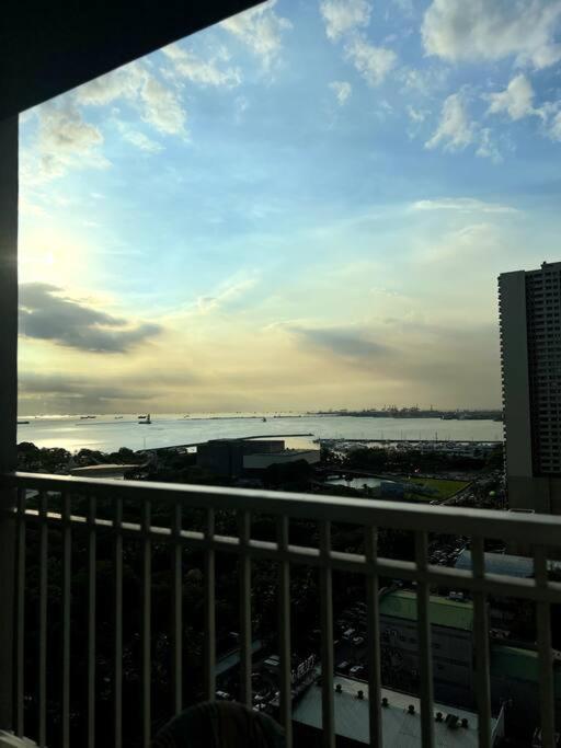 מנילה Casa Cintores Condo Near Picc With Free Parking מראה חיצוני תמונה